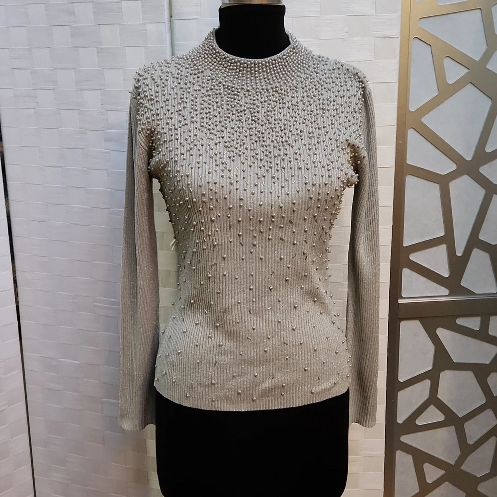 Vintage Silver Beaded Belldini Silk Sweater - Size Medium - Picture 2 of 13